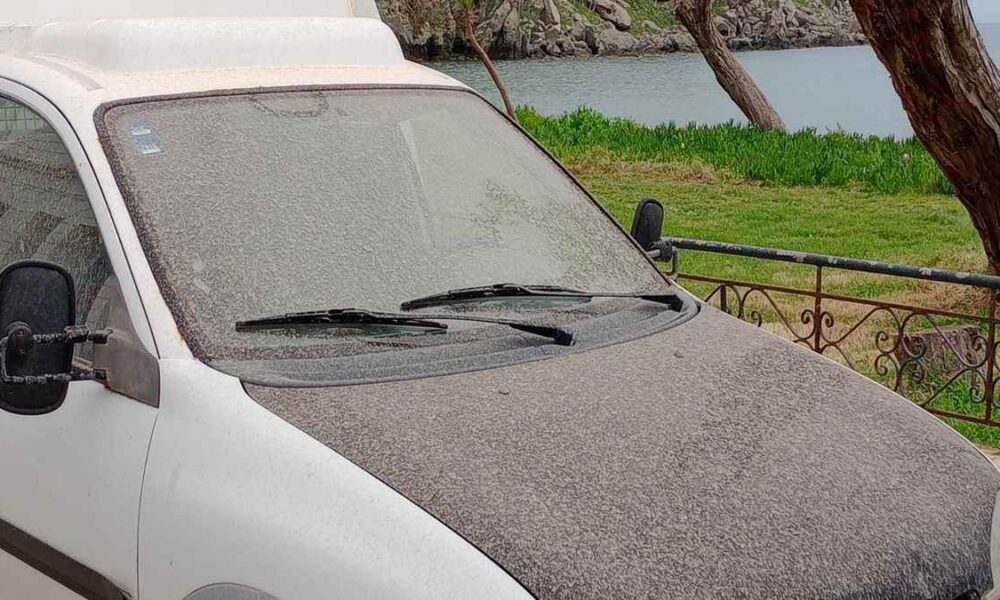 Λήμνος: Γέμισαν αφρικανική σκόνη τα αυτοκίνητα