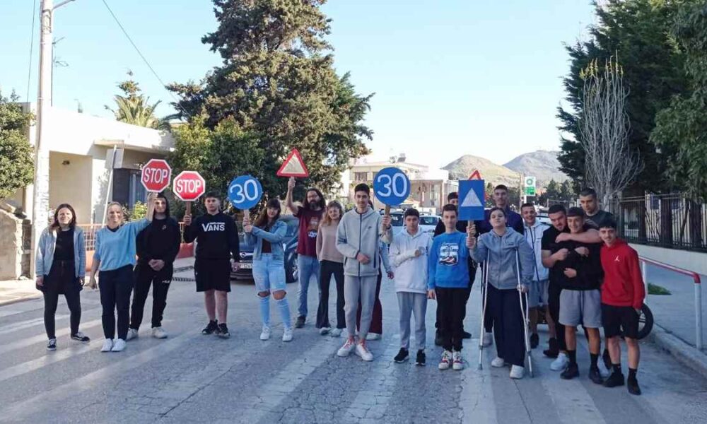 ΕΠΑΛ ΜΥΡΙΝΑΣ ΜΑΘΗΤΕΣ