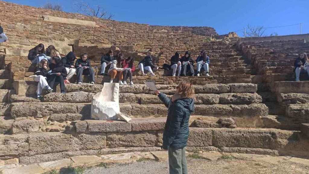 Όταν η παράδοση και η ιστορία ενώνουν σχολεία: Το 3ο Γυμνάσιο Κιλκίς στη Λήμνο! (εικόνες) 36 liv5