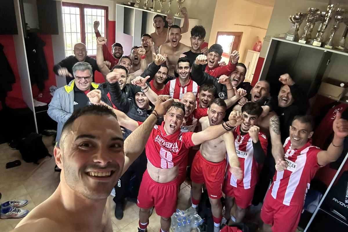 Έγραψε ιστορία με εξάρα, ο Κεραυνός στην κορυφή της Λήμνου