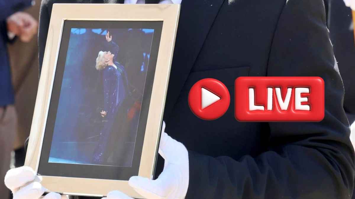 Σε κλίμα οδύνης, πλήθος κόσμου συρρέει στη Μητρόπολη Αθηνών, για το ύστατο χαίρε στη μεγάλη λαϊκή τραγουδίστρια, Μαρινέλλα