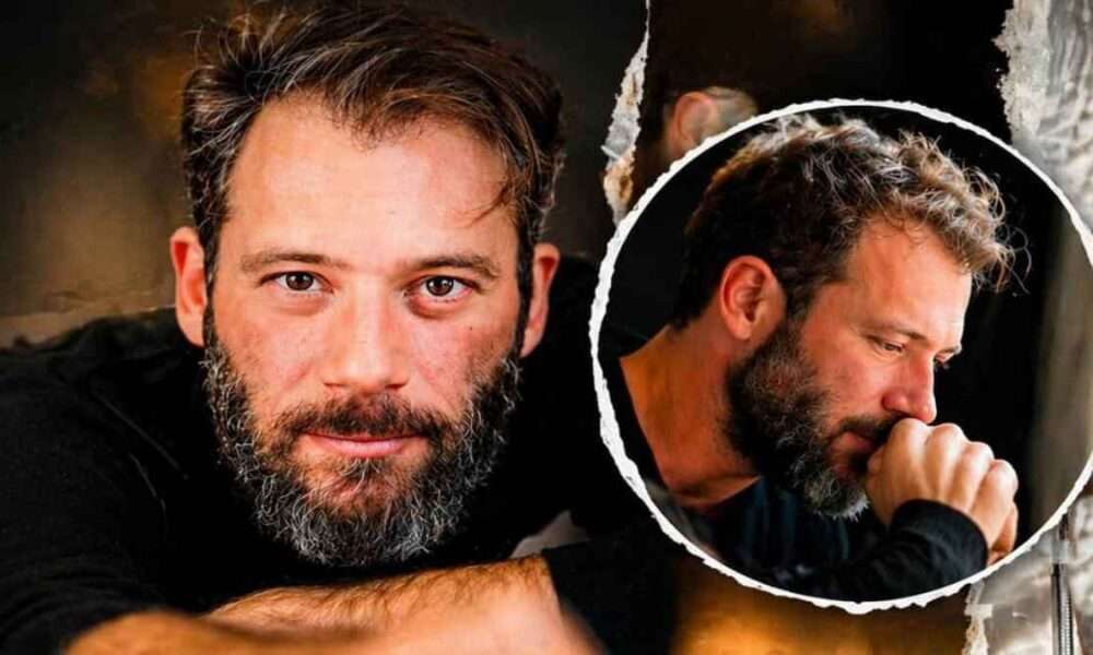 Ο Αντίνοος Αλμπάνης εξήγησε για ποιον λόγο κρατούσε “μυστικό” από τους γονείς του τη μάχη με τον καρκίνο