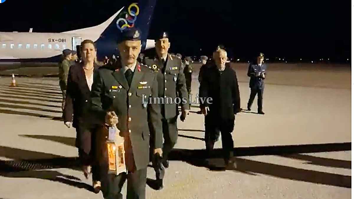 Η στιγμή που το «Ήφαιστος» πλημμύρισε με το Φως της Ανάστασης