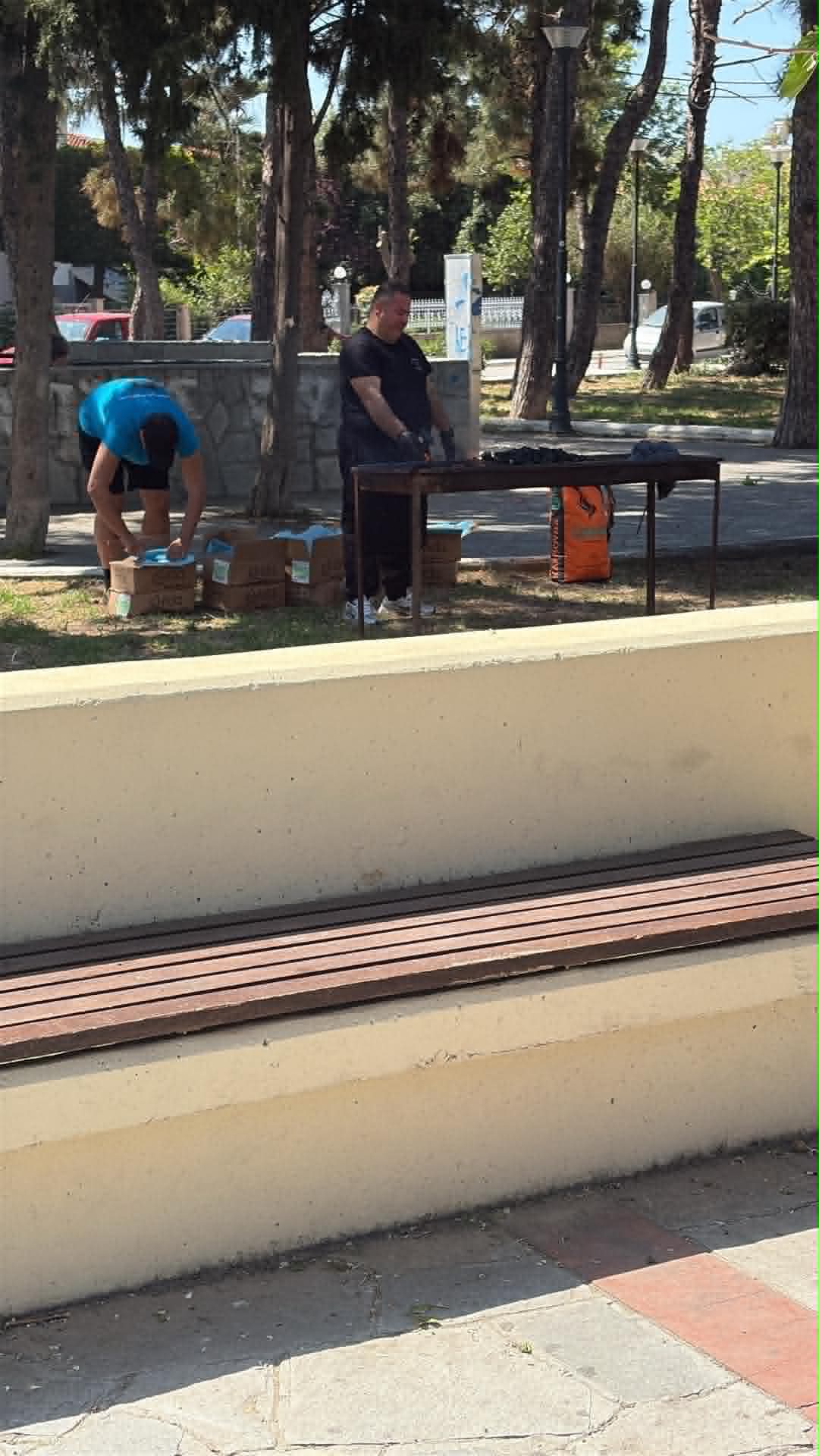 androni 4
