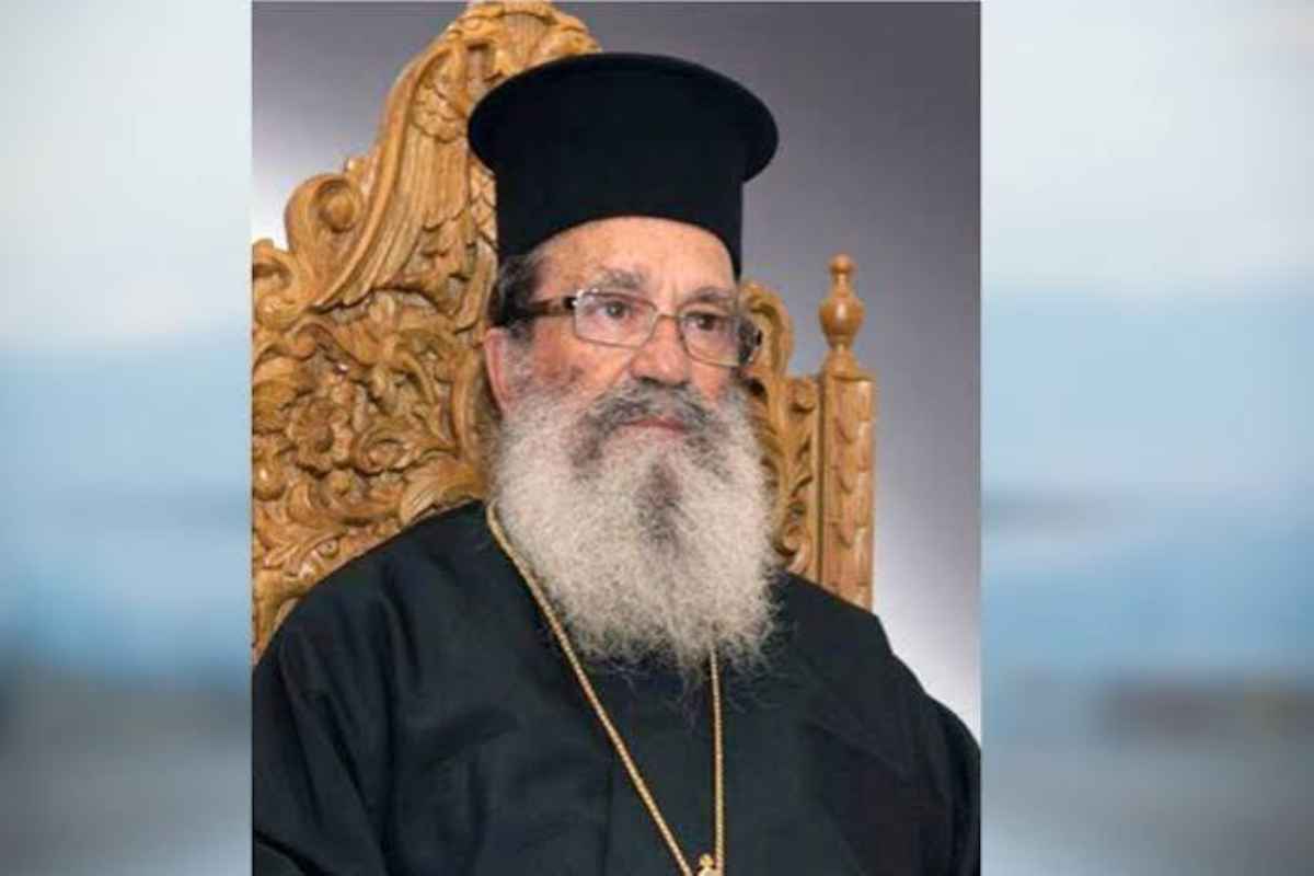 PAPASTRATIS