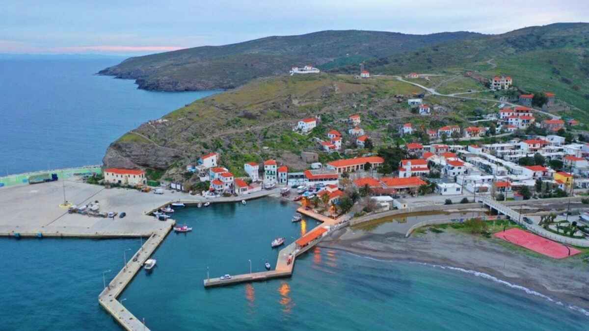 agios eystratios