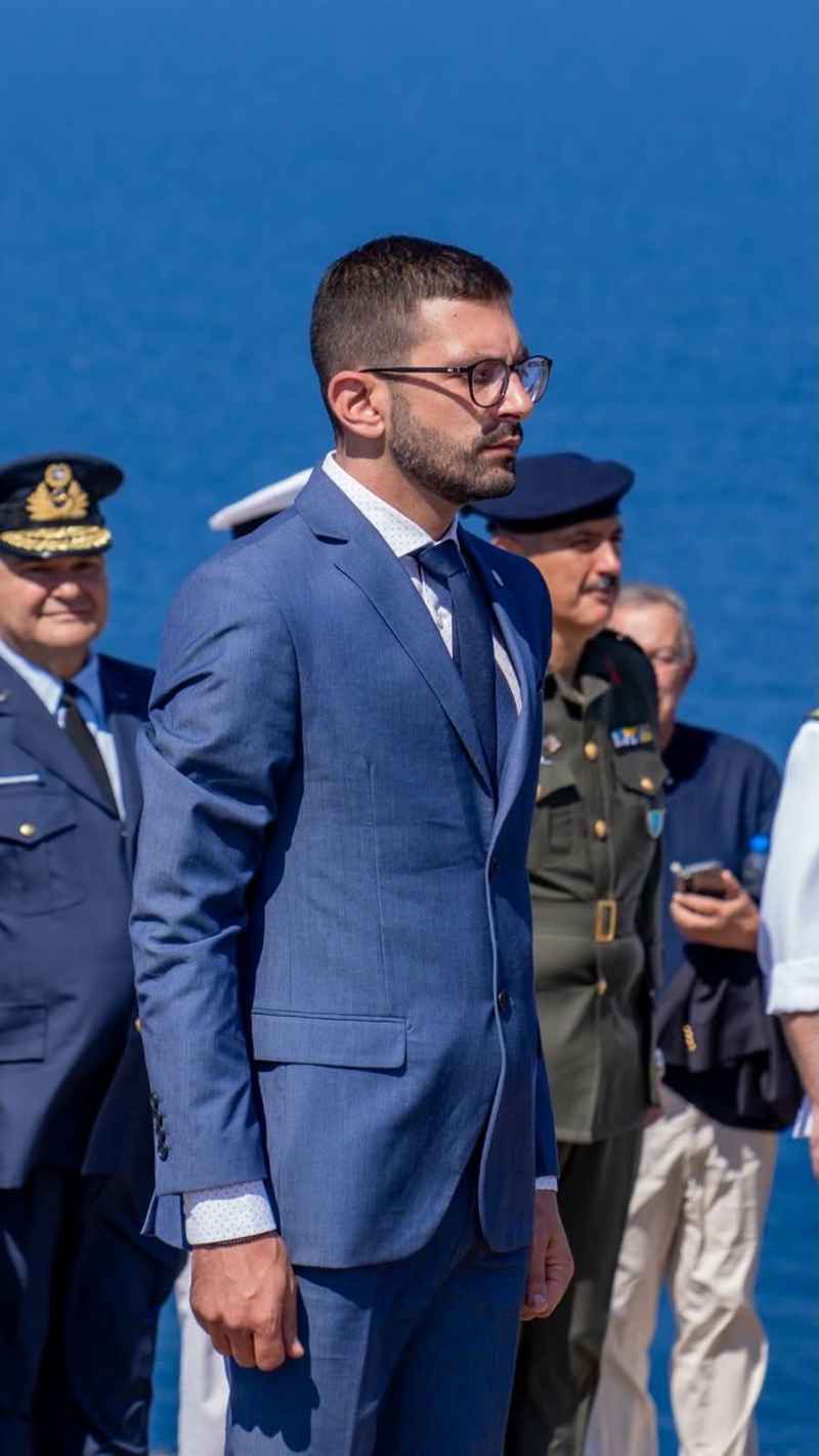 Στον Άγιο Ευστράτιο τίμησαν τον «αετό» του Αιγαίου Νικόλαο Σιαλμά, με την κάσκα του να επιστρέφει στον τόπο της θυσίας του! (εικόνες) 50 sialmas 3