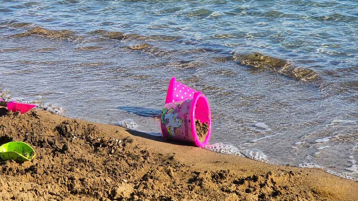 Εκεί όπου κάθε μέρα μοιάζει με διακοπές Beach Bar FIKA! 43 FIKA NEW 2