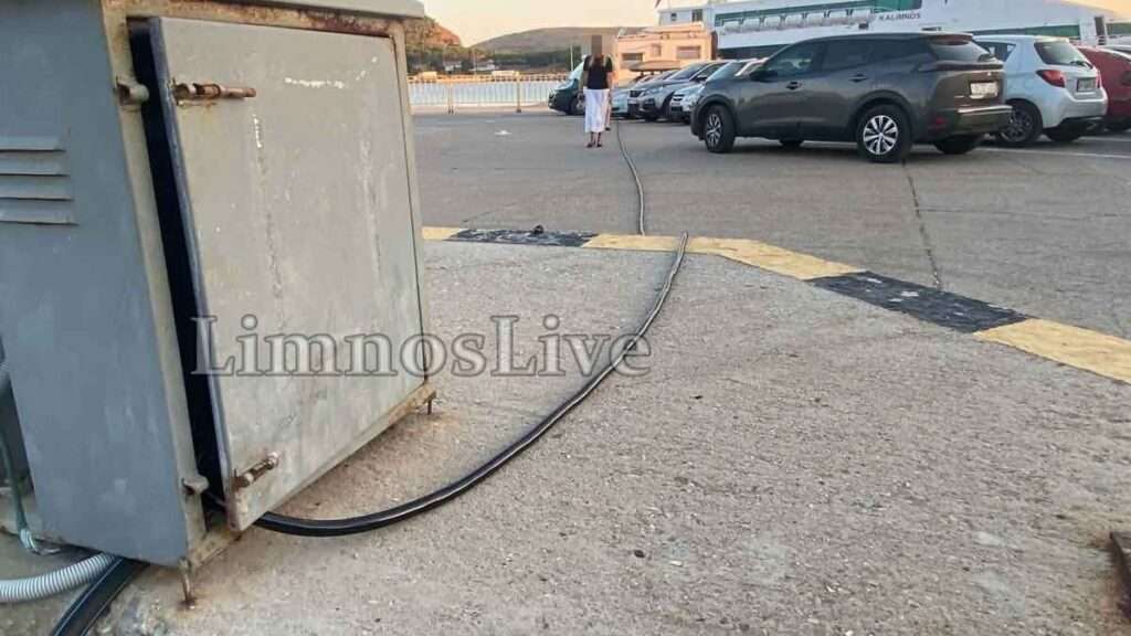 Φιέστες... Express: Η σκληρή αλήθεια για το Τσανάκαλε - Λήμνος και οι «πατέντες» του λιμανιού (εικόνες - βίντεο) 48 tsanakale 3