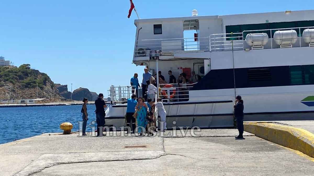 Φιέστες... Express: Η σκληρή αλήθεια για το Τσανάκαλε - Λήμνος και οι «πατέντες» του λιμανιού (εικόνες - βίντεο) 57 tsanakale epivates 11