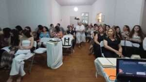 Η παρακαταθήκη της Μαρίας Λαμπαδαρίδου-Πόθου εμπνέει τη νέα γενιά, απονεμήθηκαν τα βραβεία του 1ου Λογοτεχνικού Μαθητικού Διαγωνισμού (εικόνες) 72 vraveia lampadaridoy 2