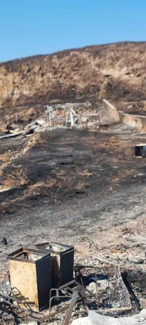 Η φωτιά στο Θάνος πέρασε από το «Κτήμα Ήφαιστος», οι εικόνες της καταστροφής και η μαρτυρία των ιδιοκτητών (βίντεο - εικόνες) 49 fotia ktima ifaistos 8