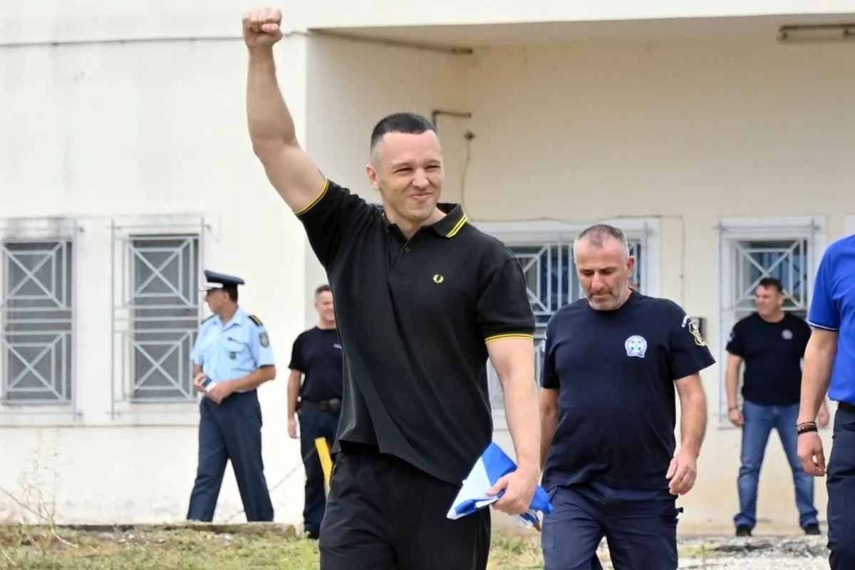 KASIDIARIS 1