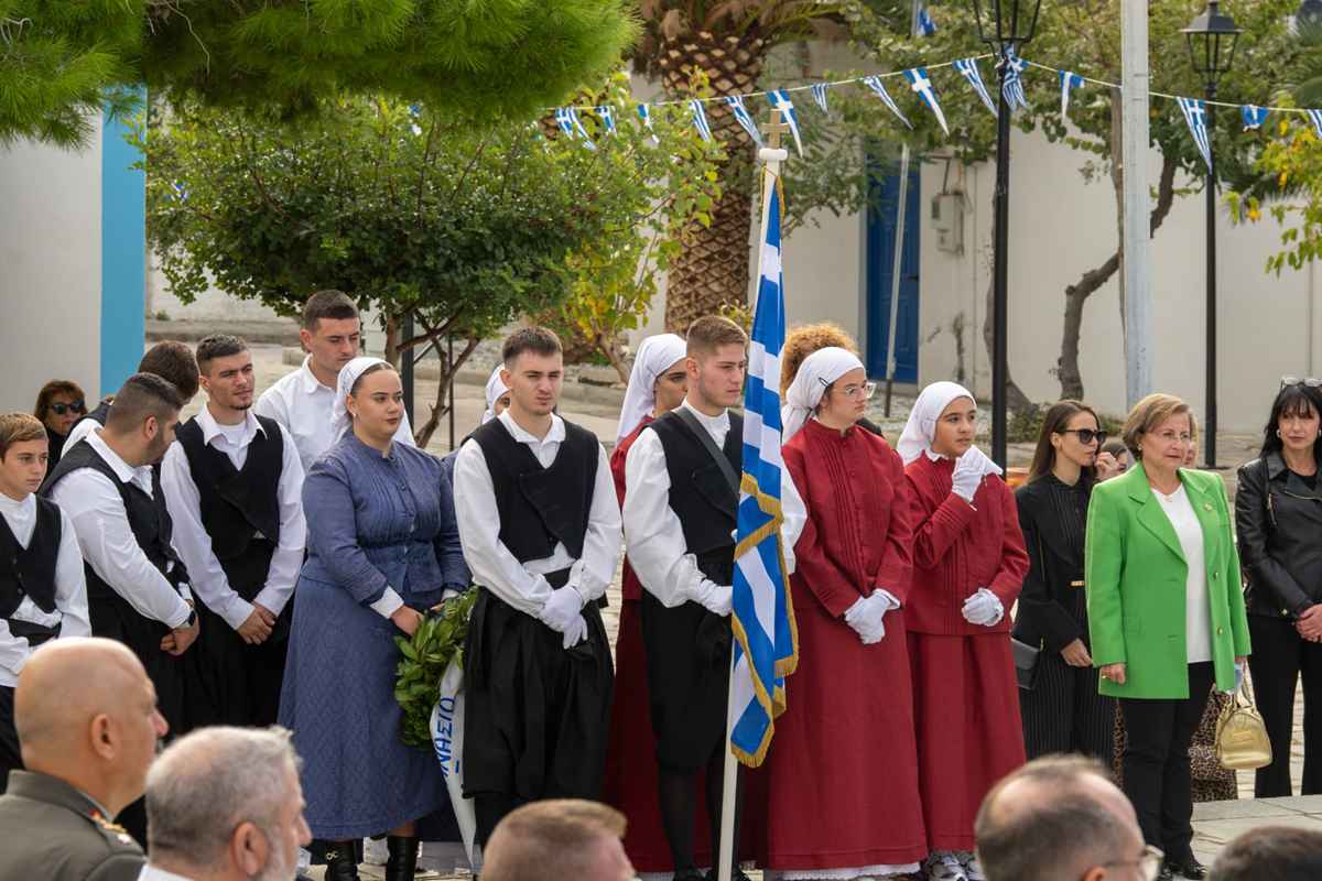 Συγκίνηση και υπερηφάνεια στον Άγιο Ευστράτιο για τα 114 χρόνια ελευθερίας! (βίντεο-εικόνες) 45 114 agios eystratios 11