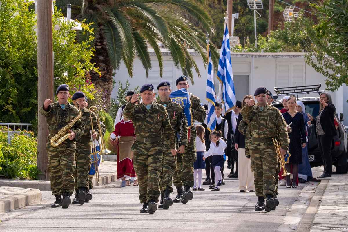 Συγκίνηση και υπερηφάνεια στον Άγιο Ευστράτιο για τα 114 χρόνια ελευθερίας! (βίντεο-εικόνες) 36 114 agios eystratios 18