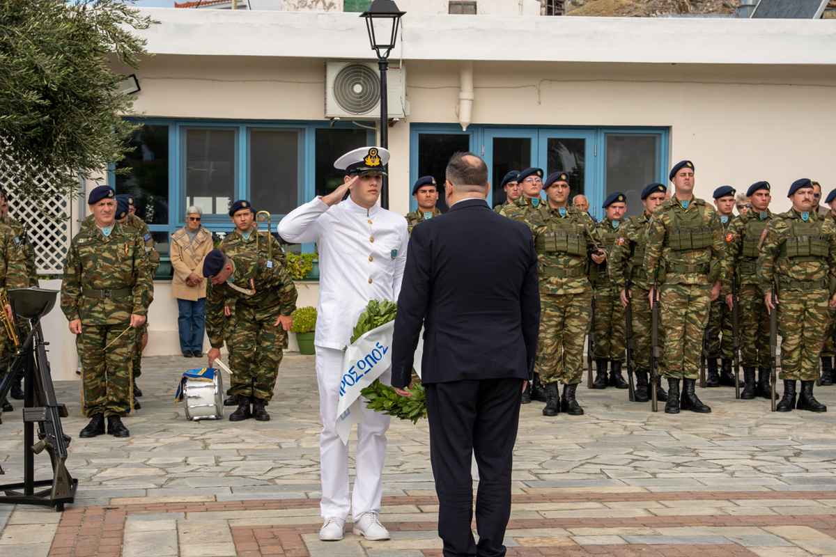 Συγκίνηση και υπερηφάνεια στον Άγιο Ευστράτιο για τα 114 χρόνια ελευθερίας! (βίντεο-εικόνες) 51 114 agios eystratios 24