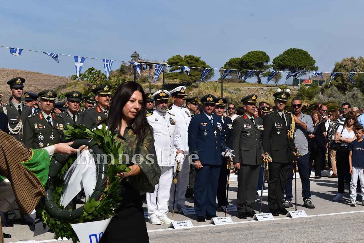 Λήμνος: Η πρώτη επίσημη εμφάνιση της Φωτεινής Μελάτου ως Πρόεδρος του Παλλημνιακού Ταμείου (εικόνες) 32 melatou2